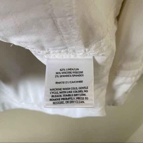 EILEEN Fisher-Linen Blend Double Pocket Button Down (Large) - Picture 9 of 10